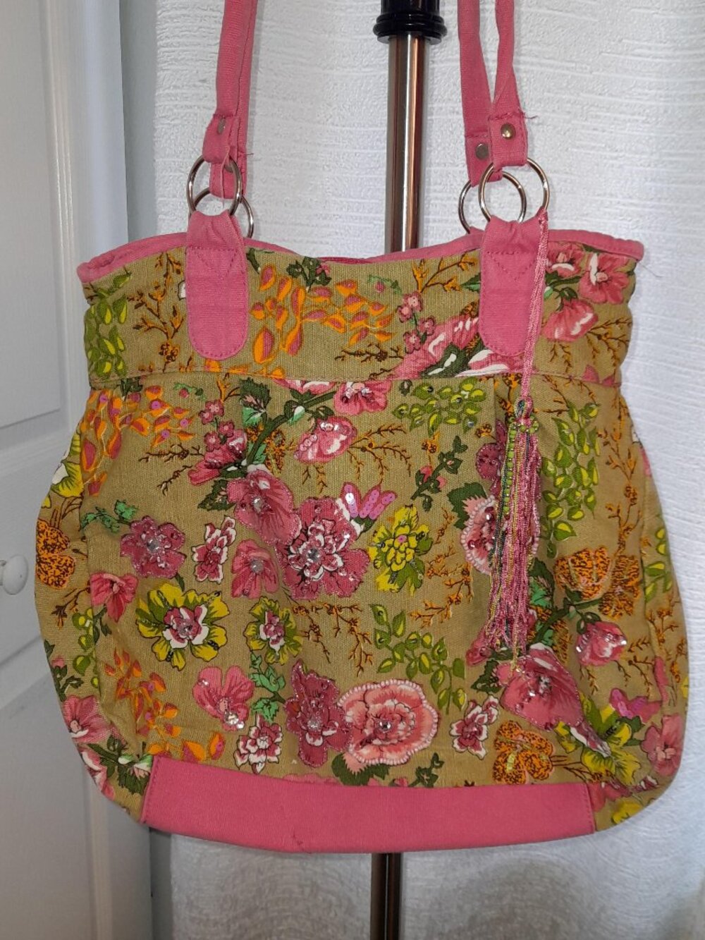 Floral Beaded Bag